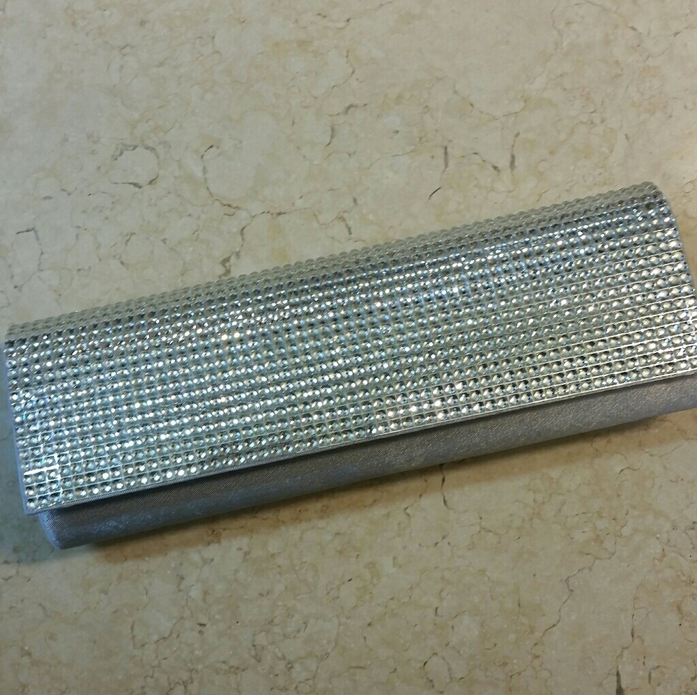 Sparkling silver clutch